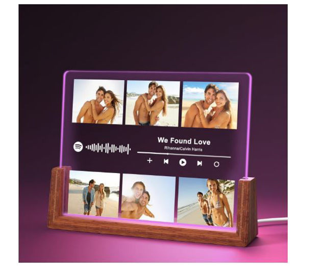 Picture of Personalized Exclusive U Shaped Anniversary Girlfriend
