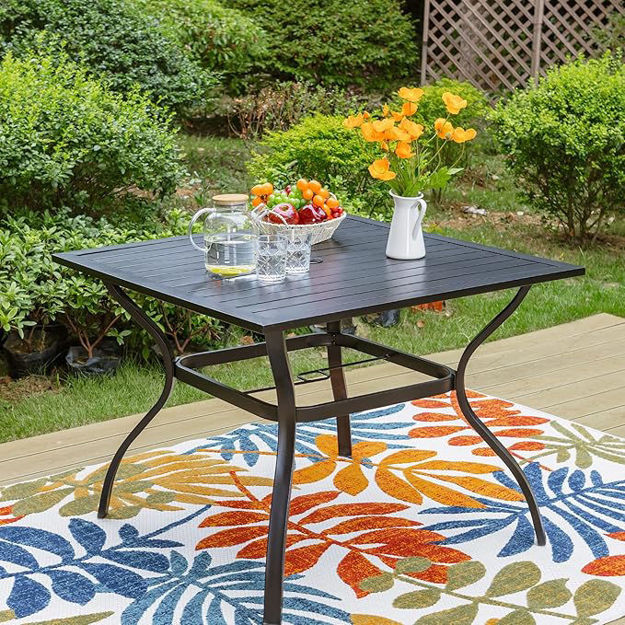 Picture of Umbrella Backyard Poolside